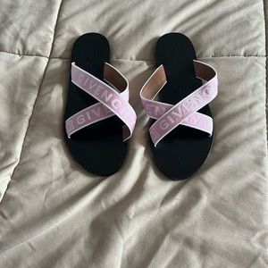 Never worn Givenchy logo sandals comes with two dust bags